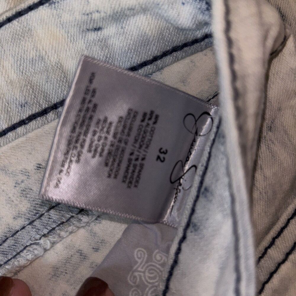 Jessica Simpson Jeans - Picture 2 of 3